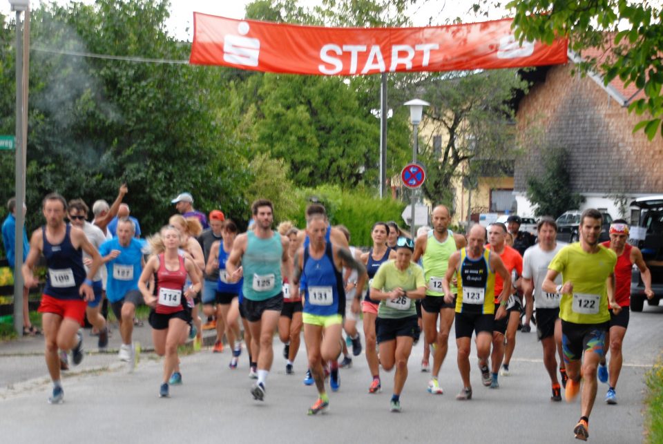 Start 37. Kampenwand-Staffellauf